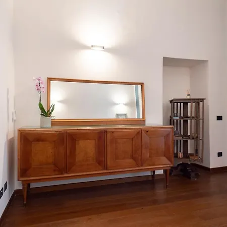 Modern Hospitality Exclusive * Neapel
