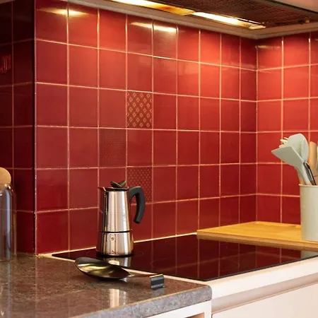 Modern Hospitality Exclusive *