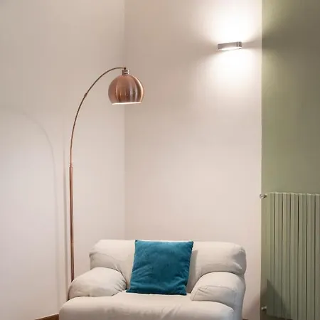 Modern Hospitality Exclusive * Neapel