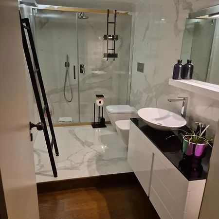 Modern Hospitality Exclusive *