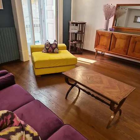 Modern Hospitality Exclusive דירה *