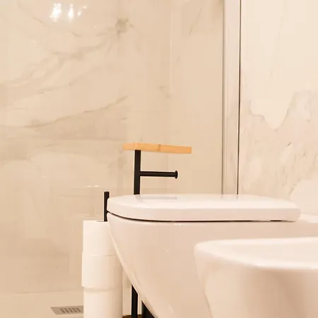 Modern Hospitality Exclusive Lejlighed