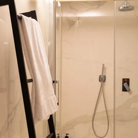 Modern Hospitality Exclusive * Napels